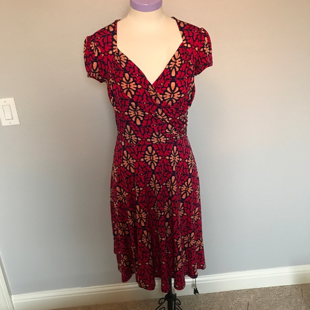 Leota Jersey Dress - Picture 3 of 9